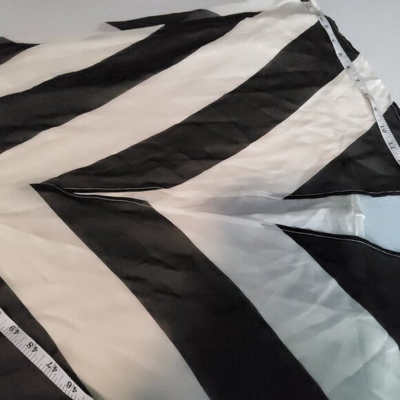 Chevron Striped Black White Dress Size 4 By Common Thread In Recycled Polyester - Picture 8 of 13